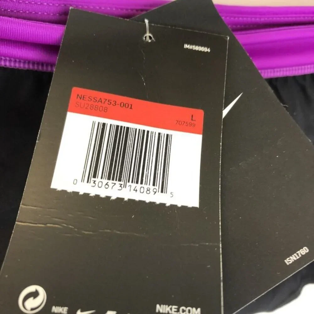 Nike girl’s black